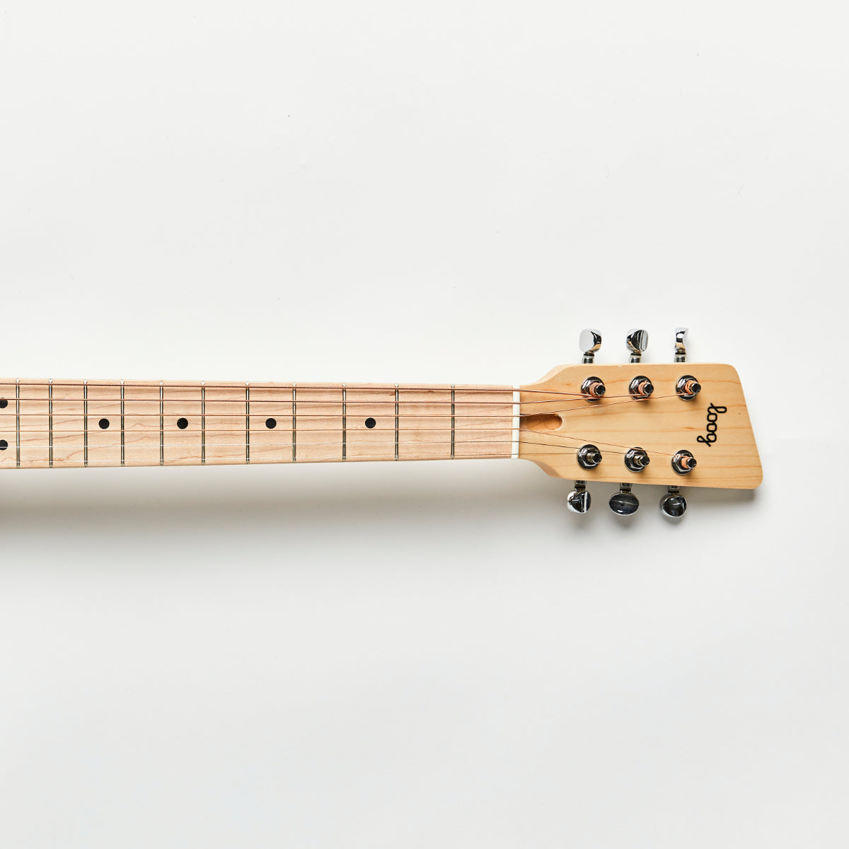 black-guitar-only black-guitar-strap